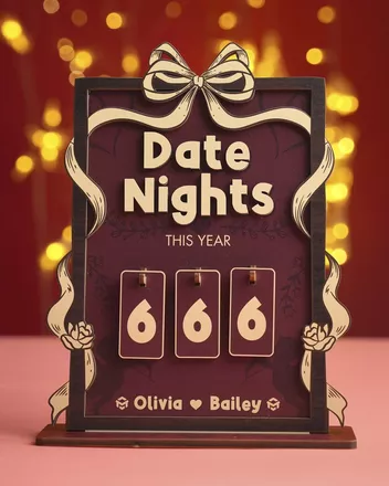 Custom Shape  Wood Bookshelf Tracker With Stand