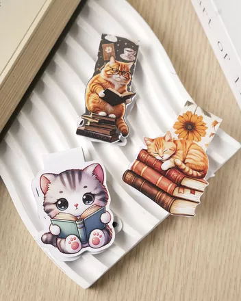 Custom Shape Magnet Bookmark