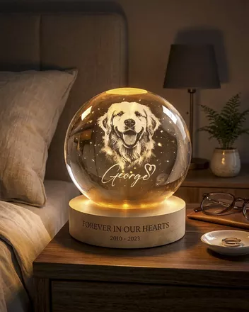 Crystal Ball with Wooden Round Standee (Made in China)
